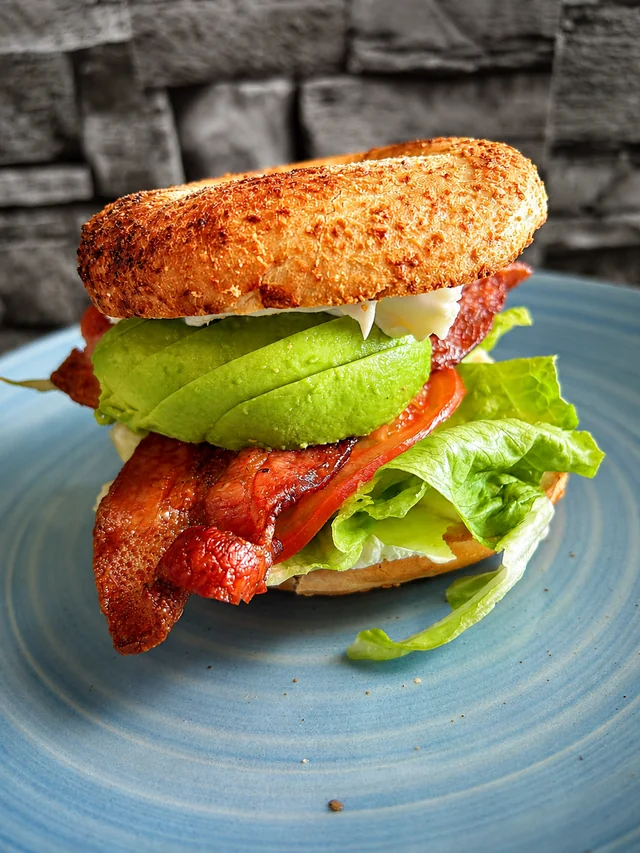 A bacon and avocado bagel served at Nash Cafe